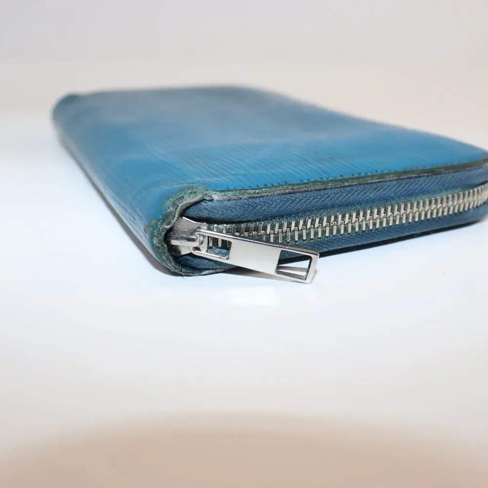 Louis Vuitton‎ Blue Epi Leather Zippy Wallet – Long Style, Wear on Corners